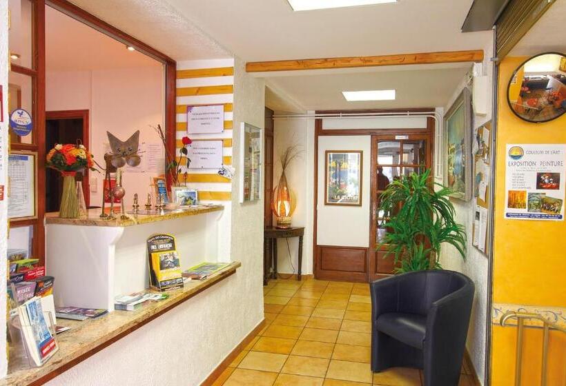 هتل Hôtel La Croix De Malte