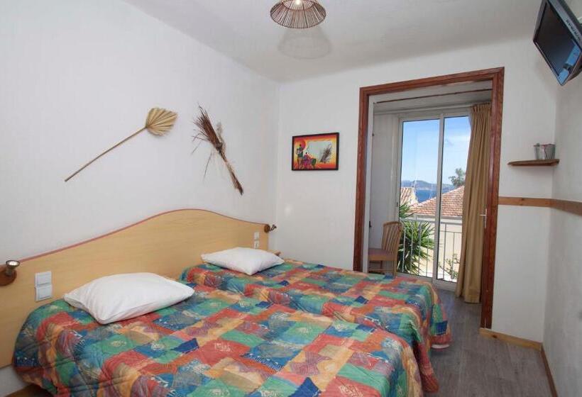 هتل Hôtel La Croix De Malte