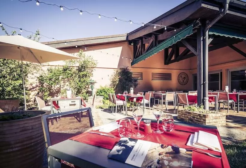 בית מלון כפרי Hôtel Mercure Bourgenbresse