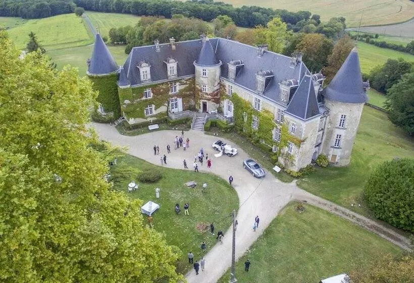 Отель Hôtel & Spa Château De La Côte Brantôme