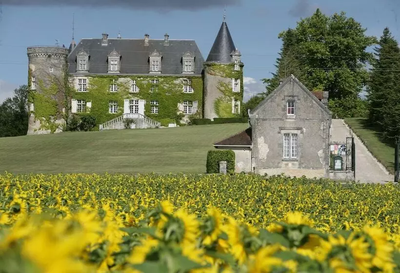 Отель Hôtel & Spa Château De La Côte Brantôme