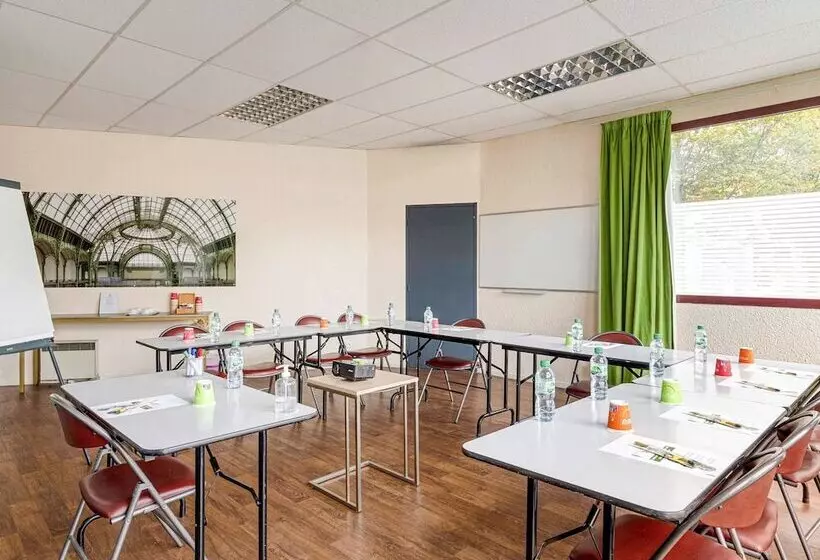 ホテル Ibis Styles Bordeaux Gare Saint Jean