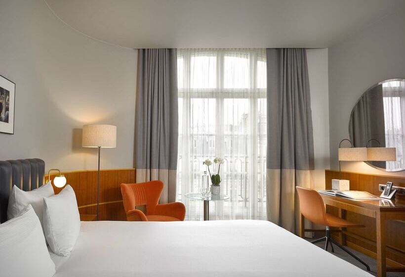 هتل Miiro Le Grand Hôtel Cayré