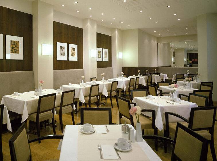 هتل Miiro Le Grand Hôtel Cayré