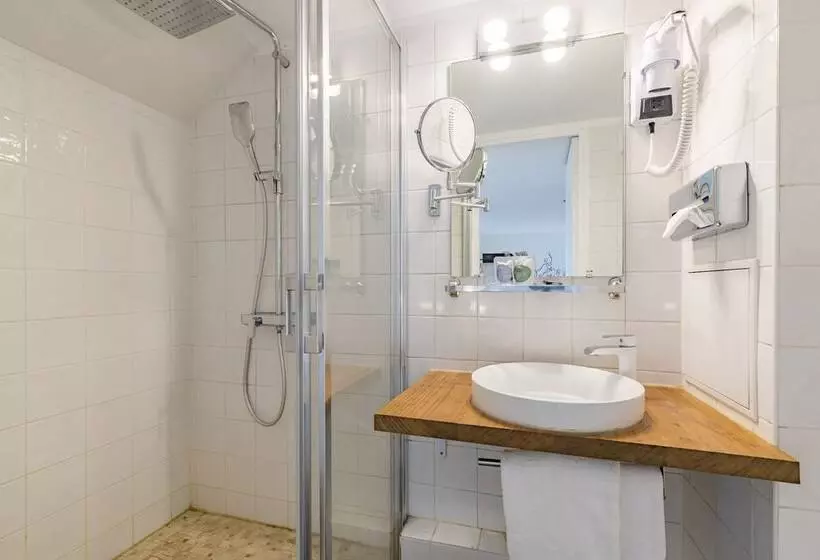 فندق Korner Opera