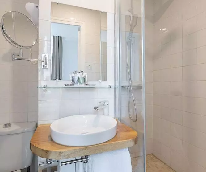 فندق Korner Opera