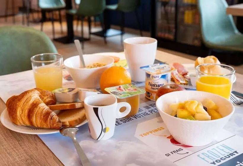 Отель Kyriad Creil   Chantilly Nord