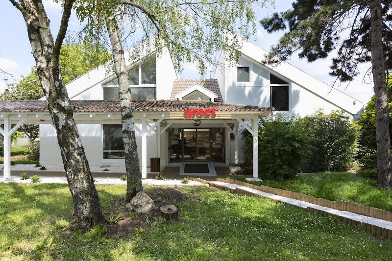 ホテル Greet Hôtel Villeneuve La Garenne   Rénové