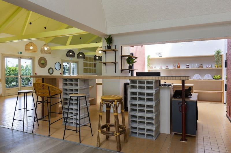 ホテル Greet Hôtel Villeneuve La Garenne   Rénové