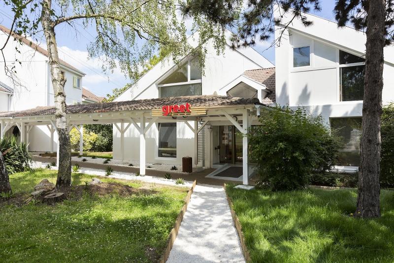 ホテル Greet Hôtel Villeneuve La Garenne   Rénové