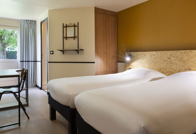 ホテル Greet Hôtel Villeneuve La Garenne   Rénové