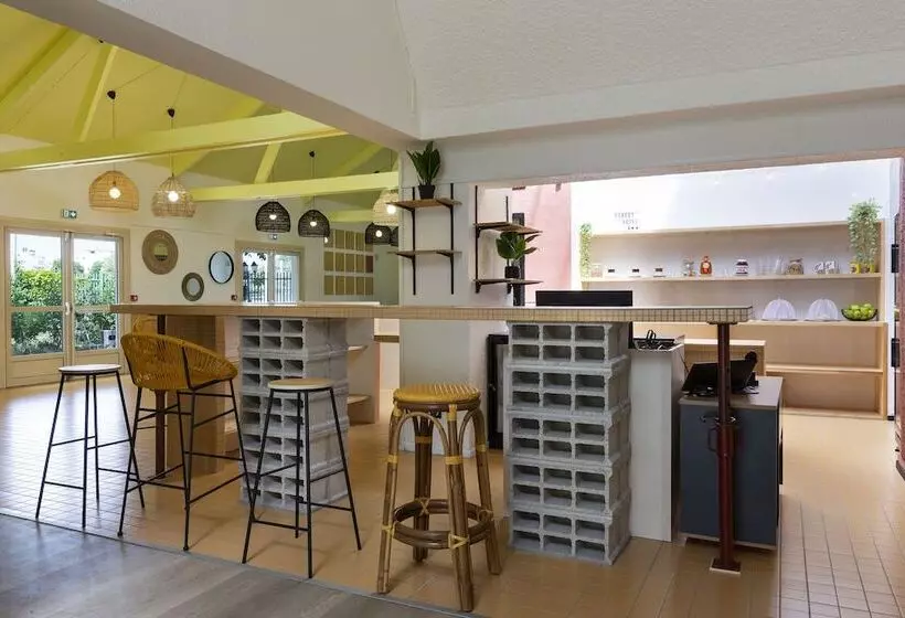 בית מלון כפרי Greet Hôtel Villeneuve La Garenne Rénové