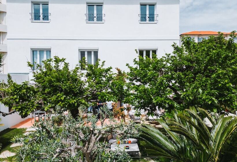 هتل Hôtel La Villa Cannes