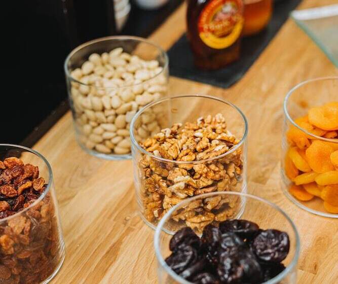 هتل Hôtel La Villa Cannes