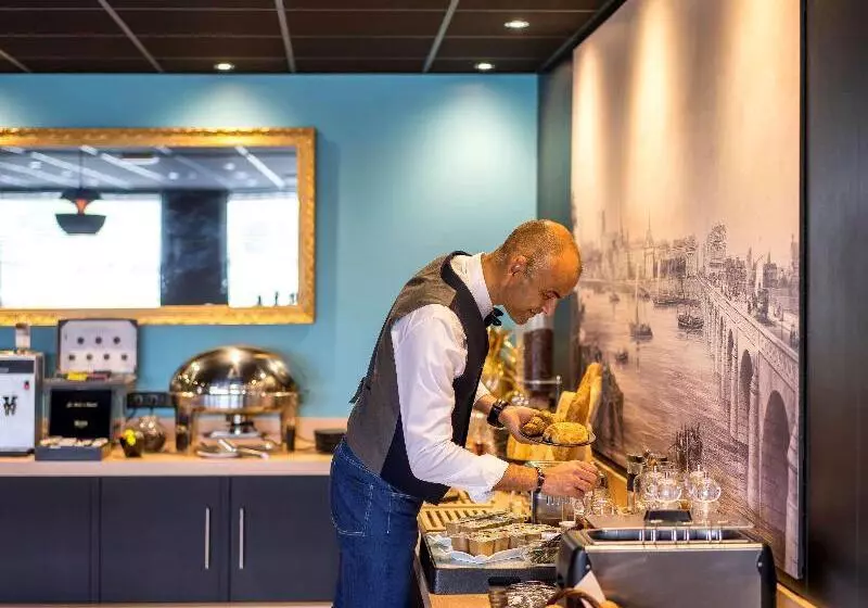 هتل Mercure Bords De Loire Saumur