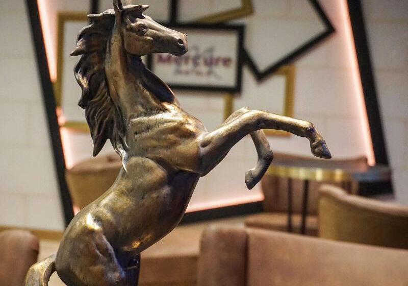 호텔 Mercure Bords De Loire Saumur