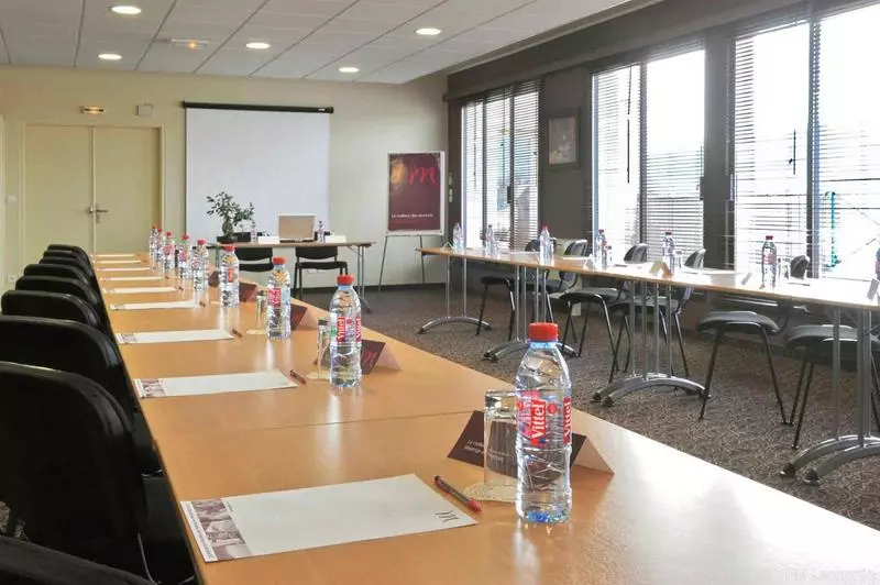 هتل Mercure Bords De Loire Saumur