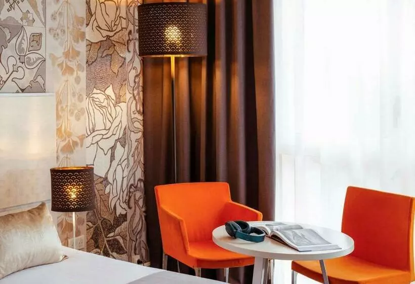 בית מלון כפרי Hôtel Mercure Bourgenbresse