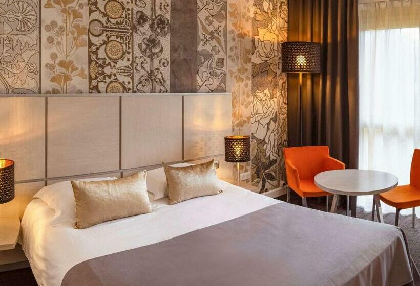 هتل Hôtel Mercure Bourgenbresse