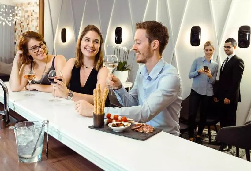 호텔 Mercure Lyon Centre Beaux Arts