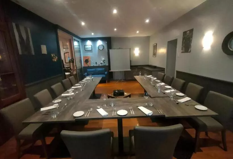 호텔 Hôtel Spa & Restaurant ô Pervenches