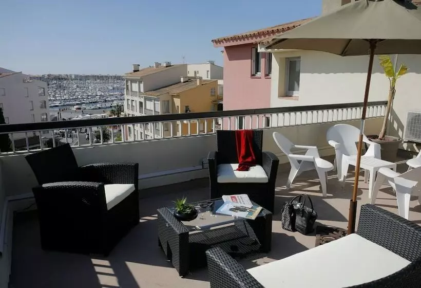 Brit Hotel Opal Centre Port