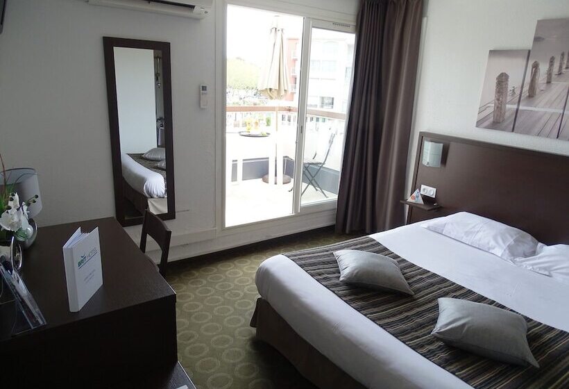 Brit Hotel Opal Centre Port