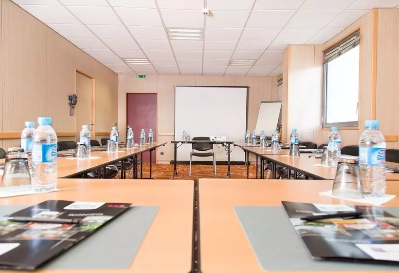 Brit Hotel Toulouse Colomiers – L’esplanade