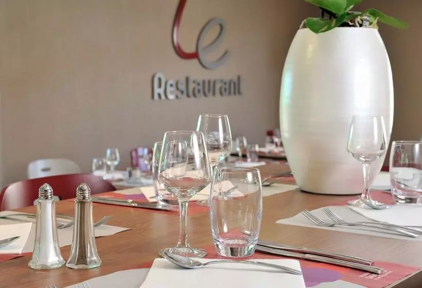 Hotel Campanile Grenoble Sud Seyssins