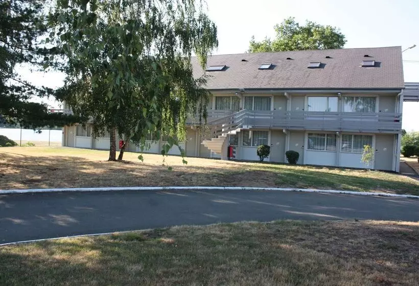 هتل Campanile Le Mans Arnage