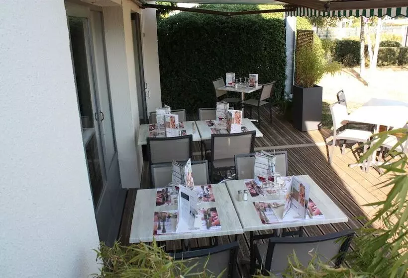 هتل Campanile Le Mans Arnage