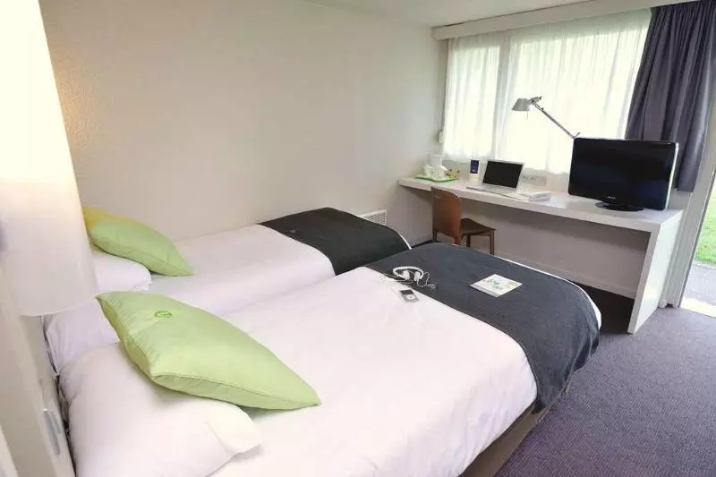 Hotell Campanile Valence Sud