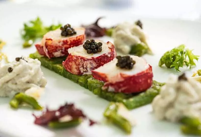 فندق Domaine D Auriac  Relais & Chateaux