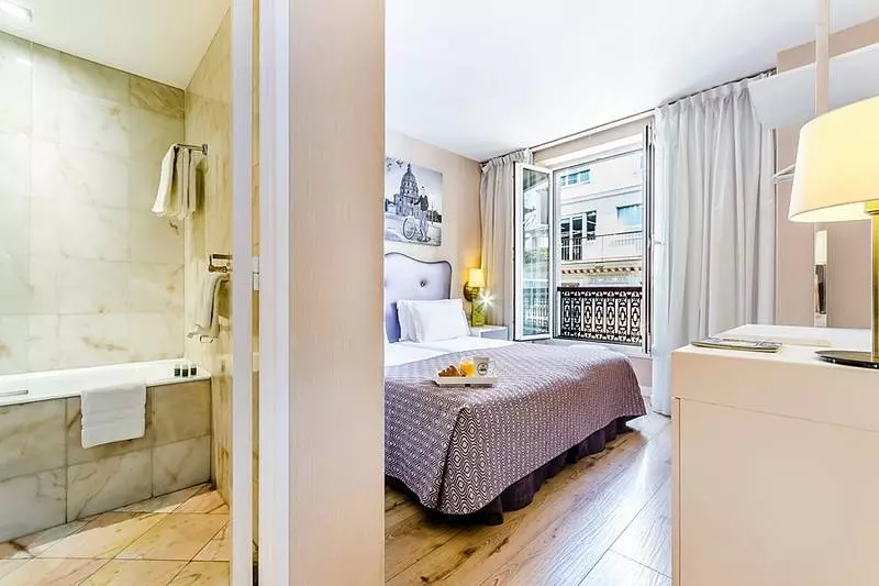 ホテル Exe Paris Centre