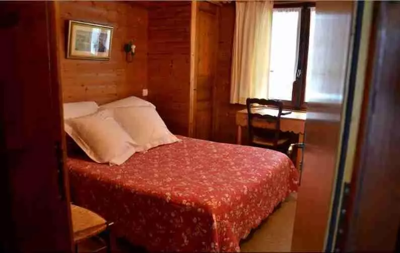 בית מלון כפרי Floralp