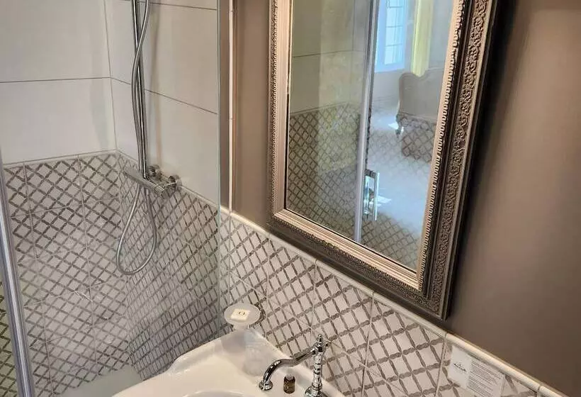 בית מלון כפרי Château Du Bois Guibert