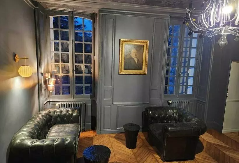 בית מלון כפרי Château Du Bois Guibert