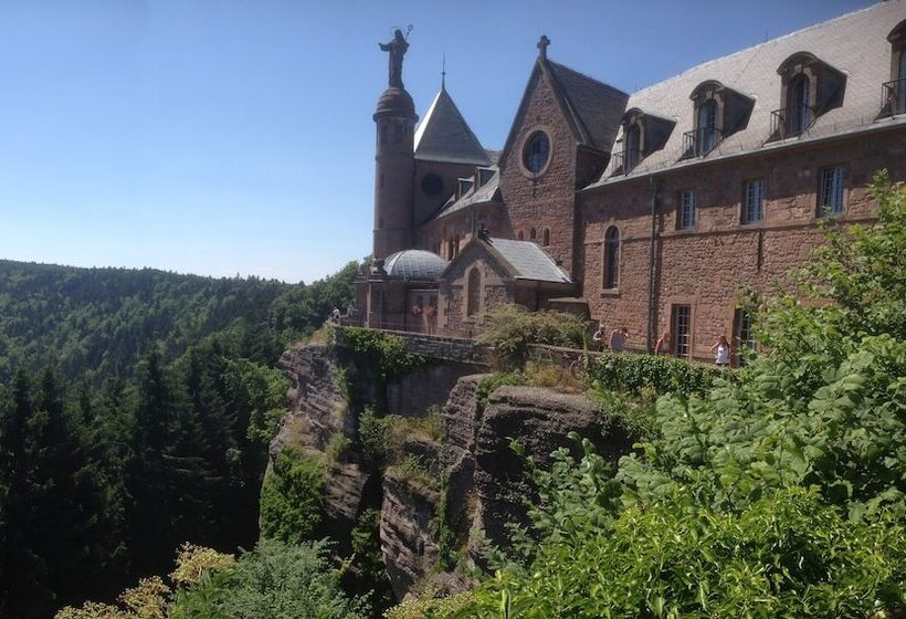 هتل Hôtel Le Manoir