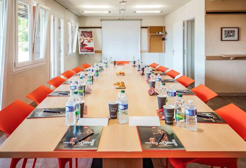 Ibis Colmar Est Hotel Restaurant En Alsace