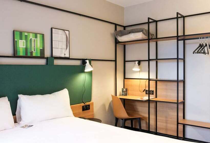 هتل Ibis évry Courcouronnes
