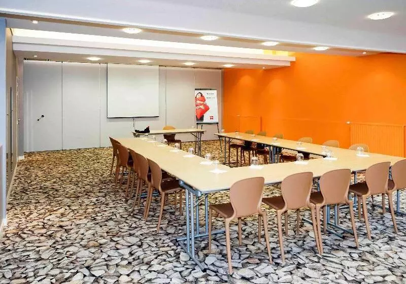 فندق Ibis La Roche Sur Yon Vendespace