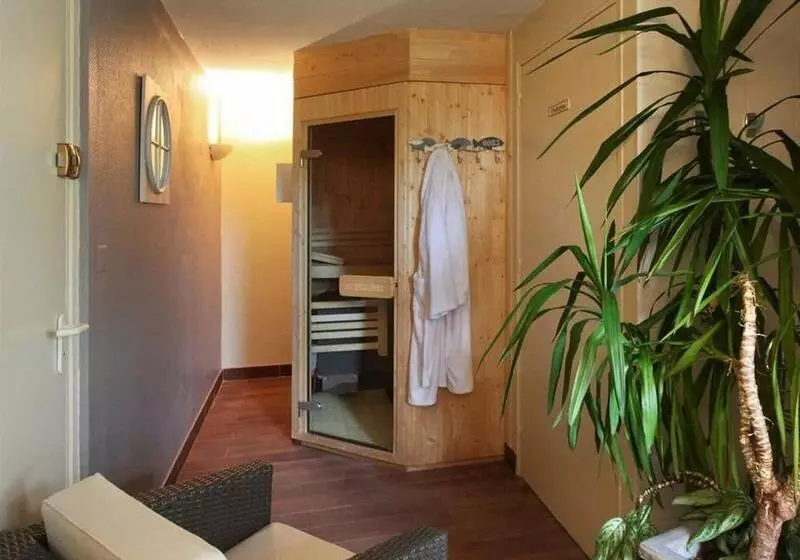 هتل Mercure Quiberon