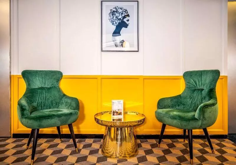 ホテル Ibis Styles Paris Cadet Lafayette