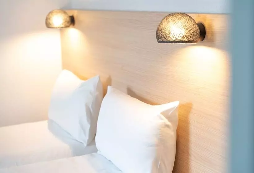 هتل Inn Design La Rochelle