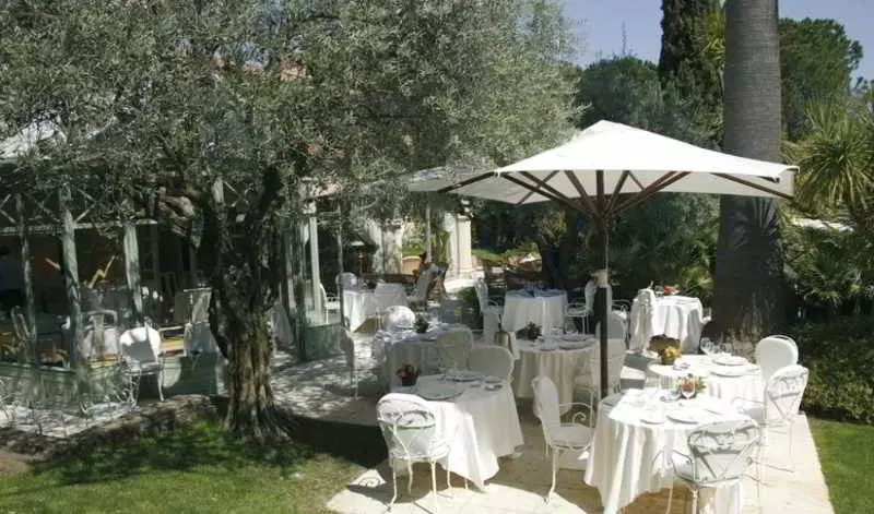 Отель La Bastide De Saint Tropez