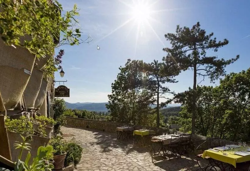 Отель La Capitelle