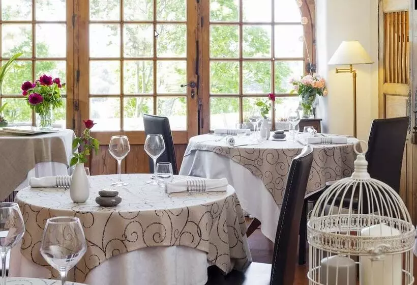 Отель La Capitelle