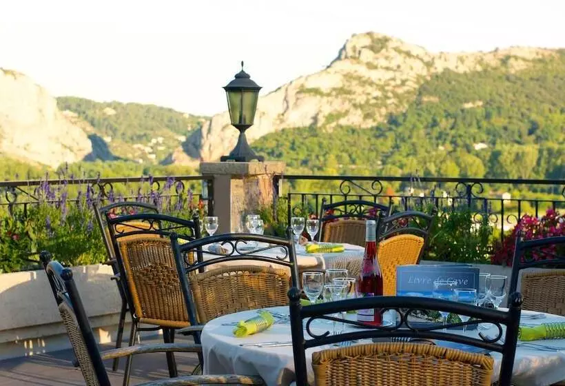 Logis Hotel Restaurant La Porte Des Cévennes