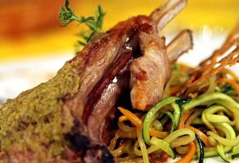 Logis Hotel Restaurant La Porte Des Cévennes