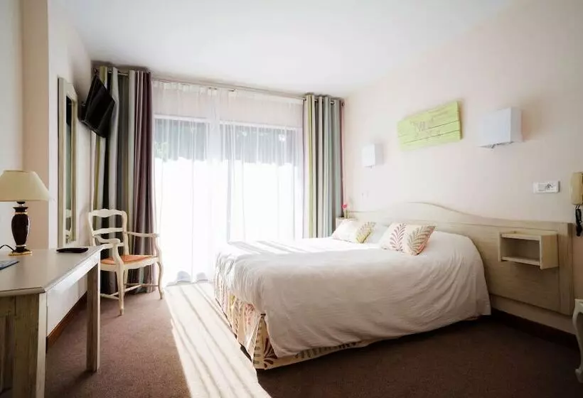 Logis Hotel Restaurant La Porte Des Cévennes